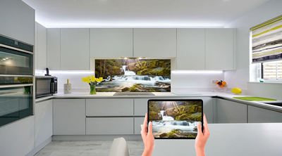 Glass kitchen splashbacks
